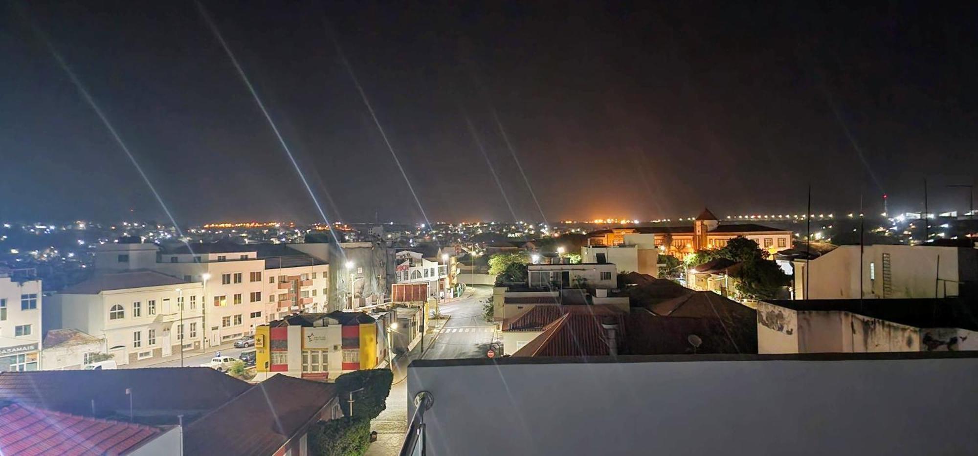 Flamingo Plateau 1A Apt On Rua Pedonal Praia Cape Verde Eksteriør billede